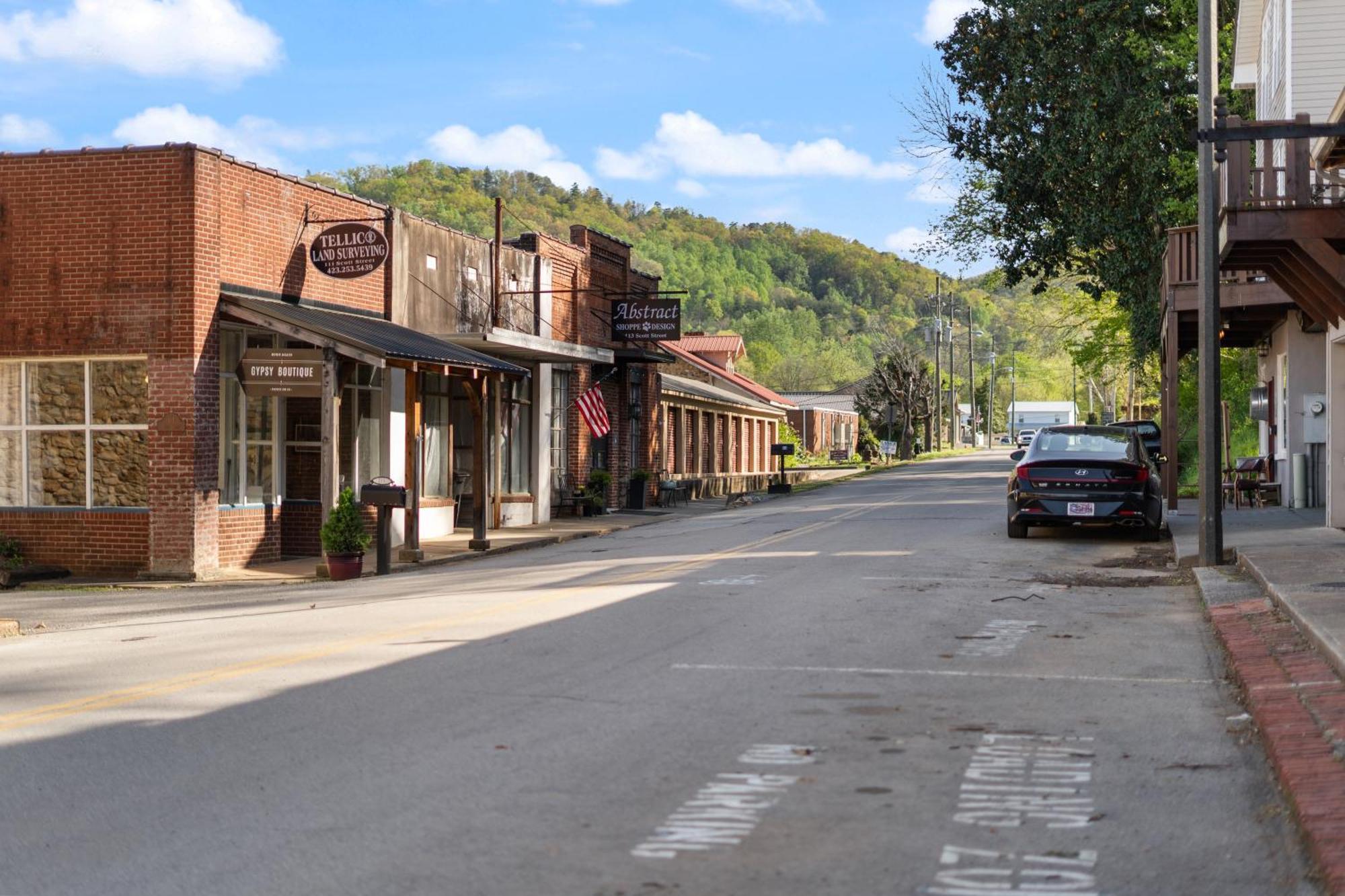 The Tellico Plains Inn And Event Venue ภายนอก รูปภาพ